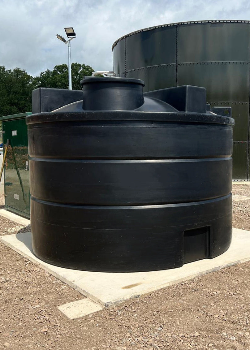 10000 Litre Cylindrical Potable Water Tank - Black - WRAS Approved